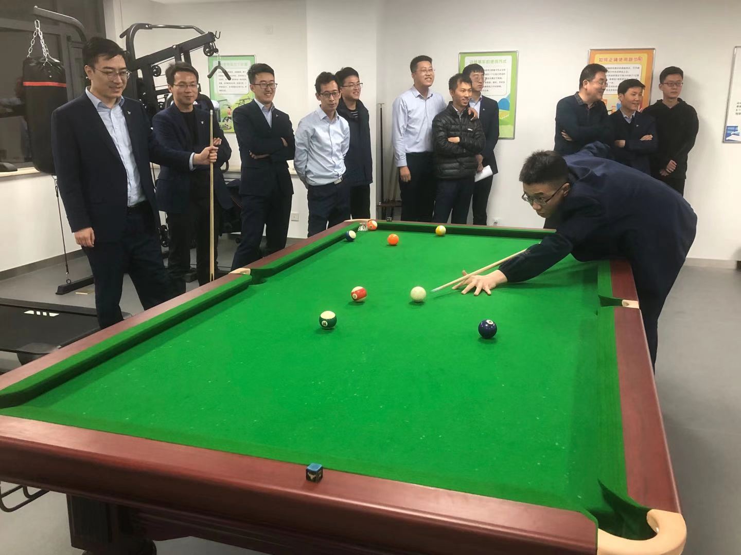 泓源公司举办“庆元旦、迎新春”职工乒乓球台球比赛(图3) 泓源公司举办“庆元旦、迎新春”职工乒乓球台球比赛(图3)