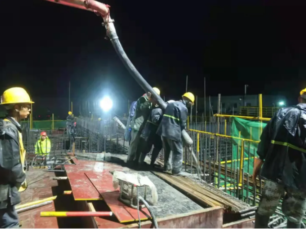 脚踏实地抓项目 担当奉献保民生 ——爱体育“学党史、办实事、保民生” 稳步推进重大项目建设(图2)