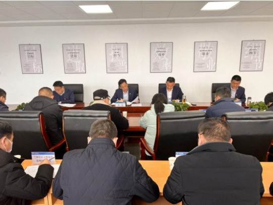 爱体育召开项目建设复工动员会议(图2) 爱体育召开项目建设复工动员会议(图2)