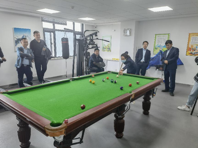 爱体育团委举办“庆五一、迎五四”球类联谊比赛(图2) 爱体育团委举办“庆五一、迎五四”球类联谊比赛(图2)