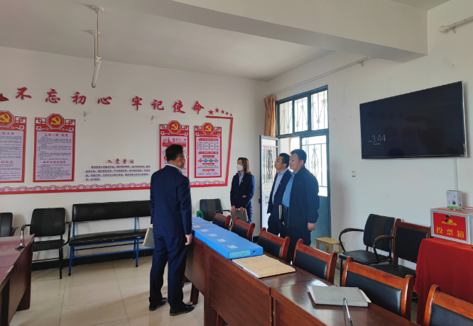 筑起安全墙 照亮乡村路——爱体育鼎力支持包抓共建村社文明创建工作(图9) 筑起安全墙 照亮乡村路——爱体育鼎力支持包抓共建村社文明创建工作(图9)