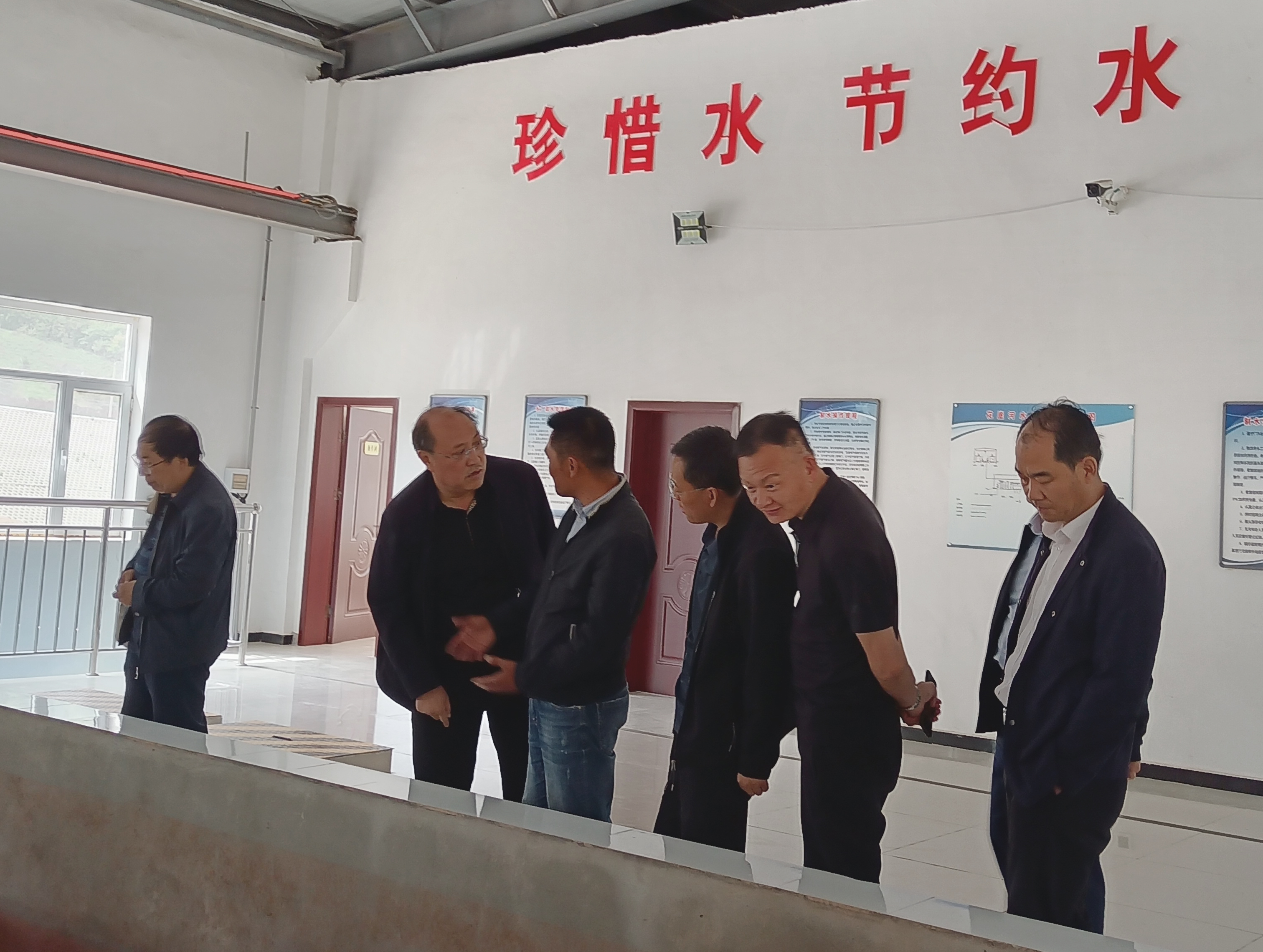 爱体育赴甘肃水建公司开展全面调研(图3)