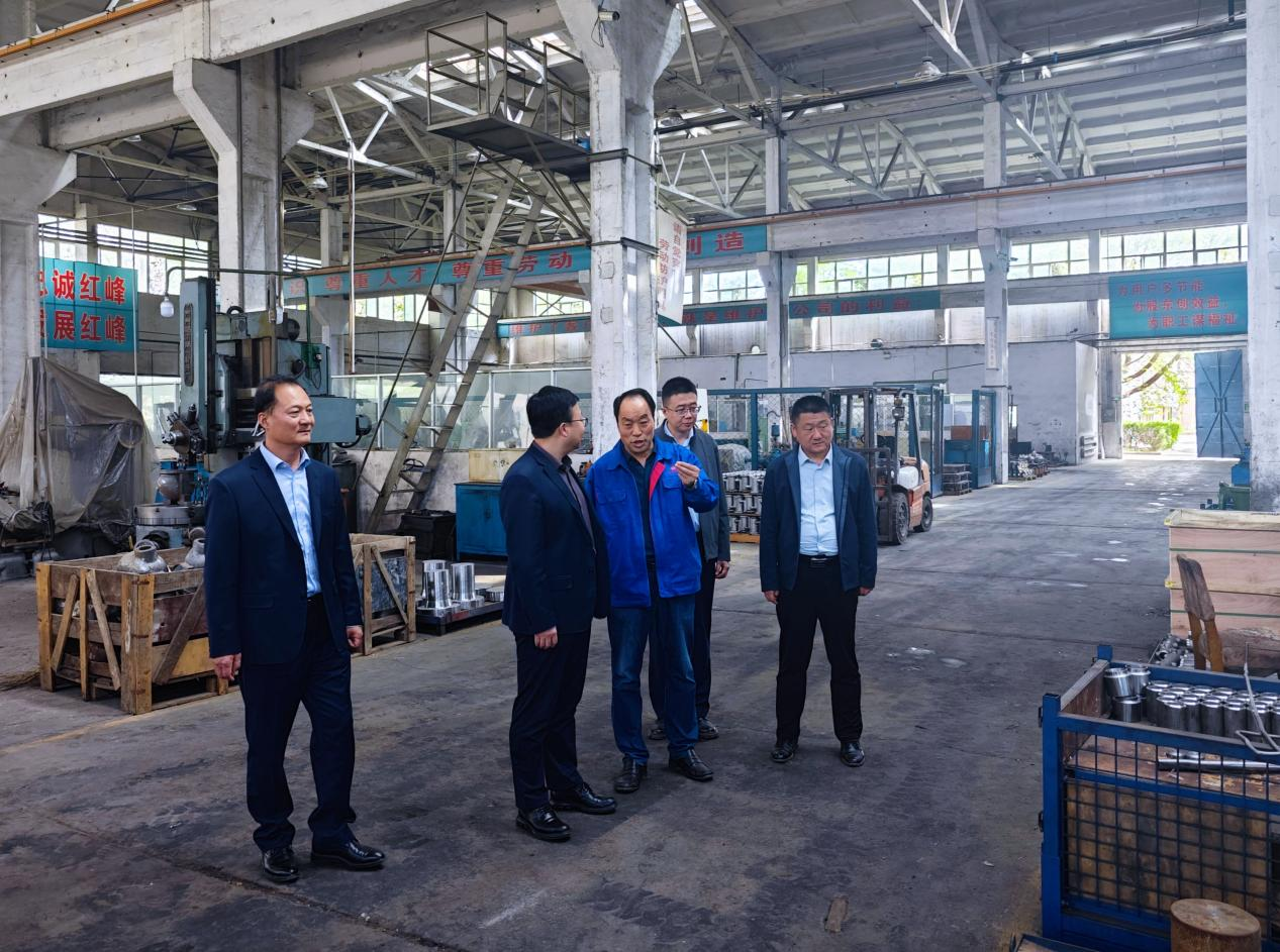 爱体育赴红峰、虹光考察学习(图2)